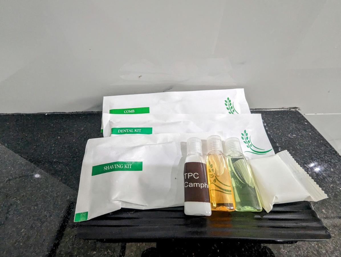 ホテル Tpc Camphor Tiruchirappalli エクステリア 写真