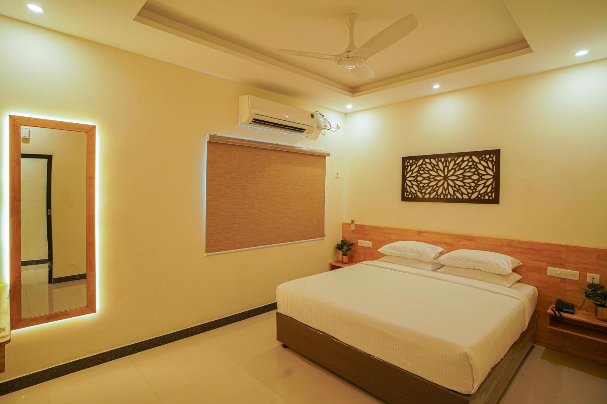 ホテル Tpc Camphor Tiruchirappalli エクステリア 写真